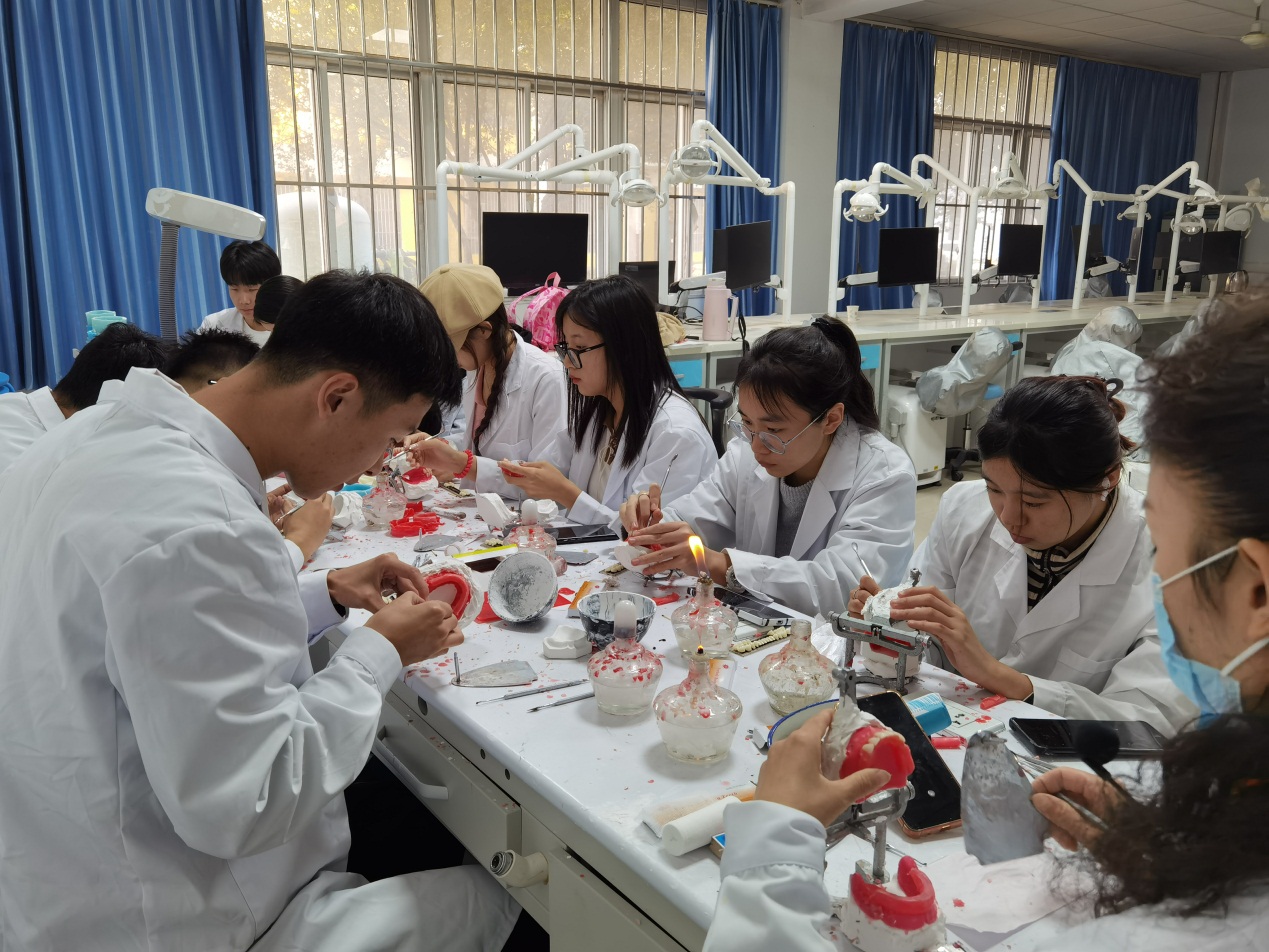 说明: C:\Users\lfwxxiafaji\Documents\WeChat Files\L5317196\FileStorage\Temp\b87c91ca004d3efa6bdf86e859a6671.jpg